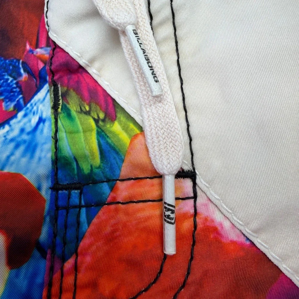 Vintage Billabong Andy Irons Board Shorts Rising Sun Mens 33 AOP Parrot RARE